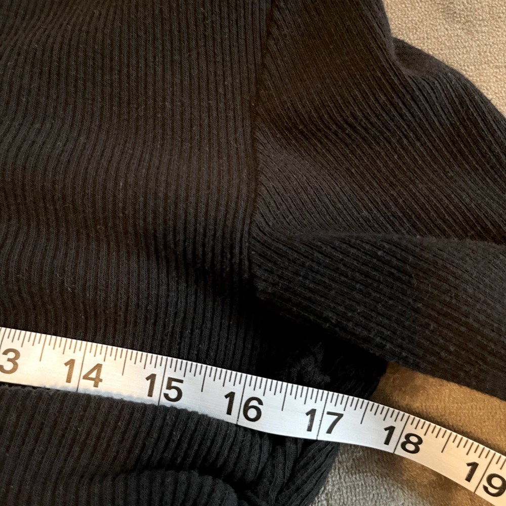 Drawstring Ruched side solid form fitted dress - Picture 4 of 6